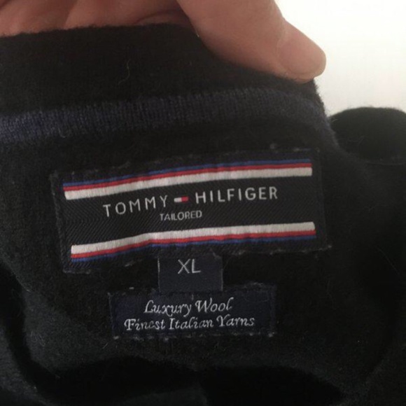 Tommy Hilfiger Black Sweater 100% Wool Size XL - Picture 5 of 6